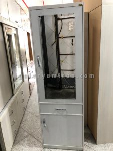 رختکن عرض ۶۰ عمق۳۵ ارتفاع ۱۹۰ دارای رنگ بندی