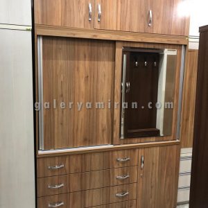 کمد عرض۱۵۰درب ریلی عمق۵۵ ارتفاع ۲۴۰ سه تکه و دارای رنگ بندی (1)