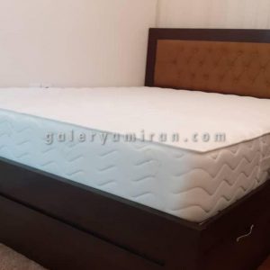 تخت دو نفره چوب و لمسه